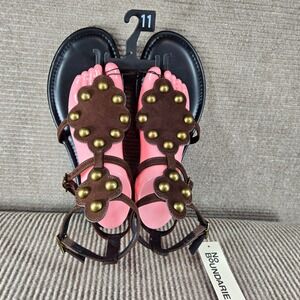 No Boundaries 11 Brown Studded Gladiator Memory Foam Flat Sandals WMNB26DV887